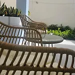 Oasis 007 * עיר רודוס