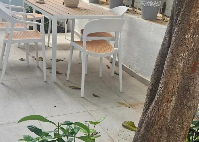 Oasis 007 עיר רודוס