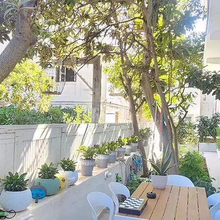 Oasis 007 * Rhodes City